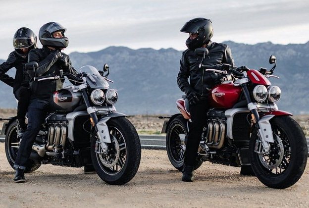 Новинки мотобайков с супермощными двигателями от компания Triumph 